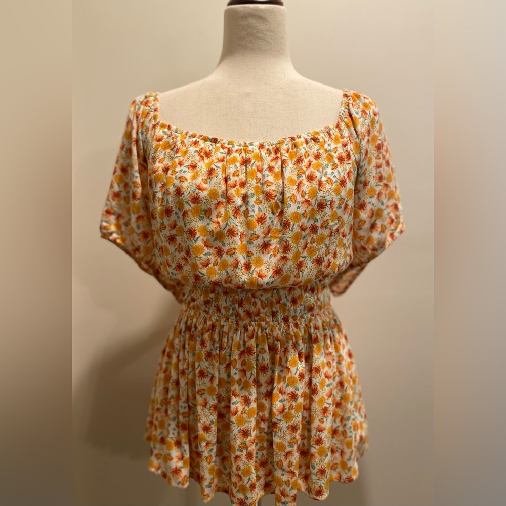 Torrid, Size 3, Sunset Floral, Peplum Cris Cross Back Top - NWT - Picture 3 of 9